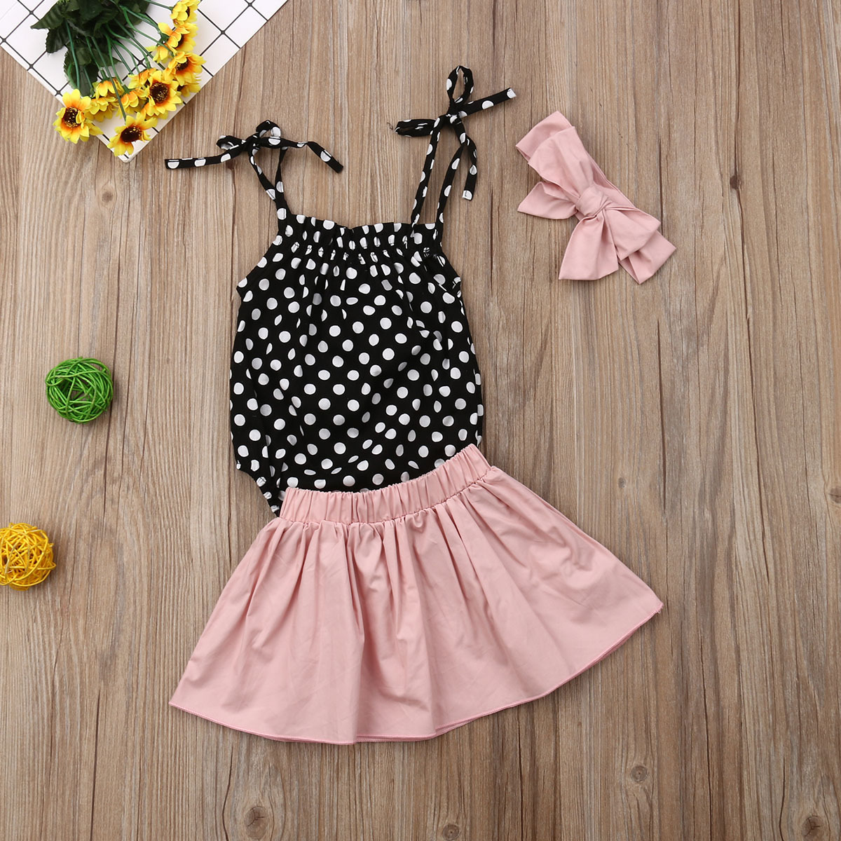 Adorable Girls Clothing Set - Perfect for Play and Fashion Fun